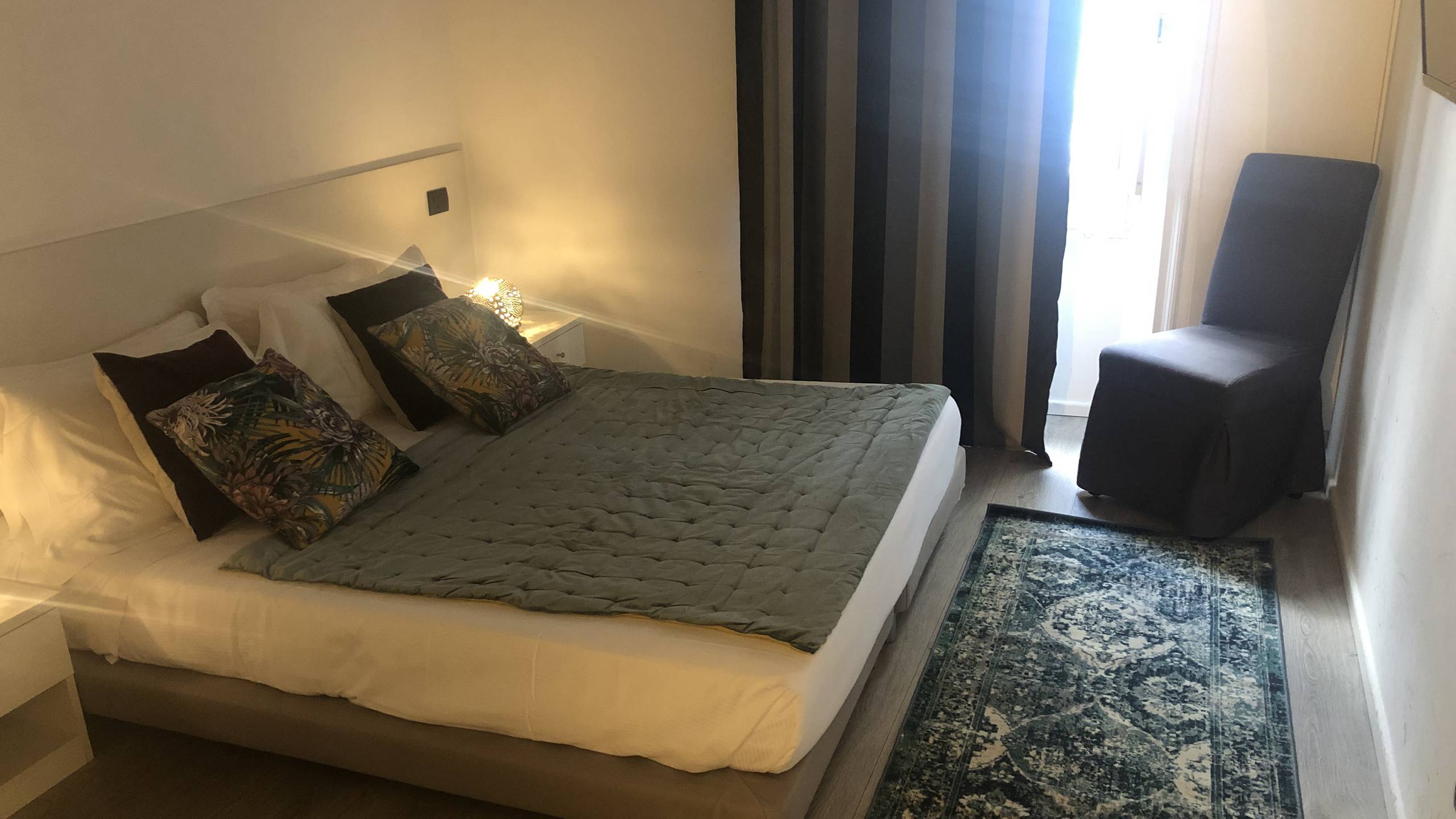 gh-collection-rome-Iuturna-guesthouse-camera-5